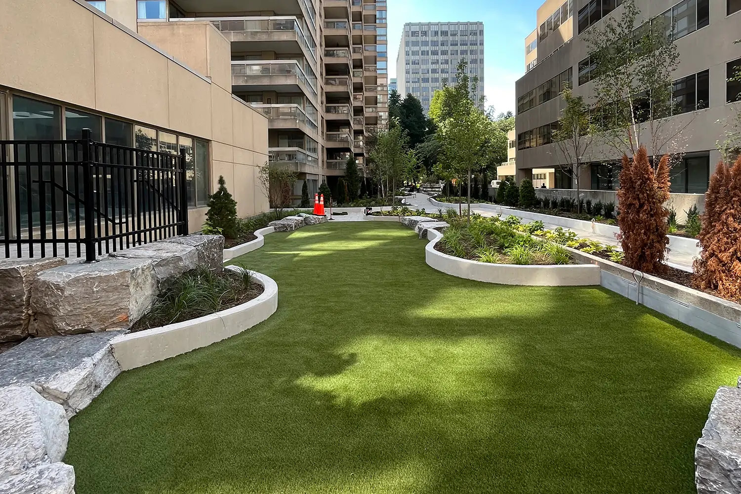 synlawn-ca-commercial-turf-faq-mobile-2