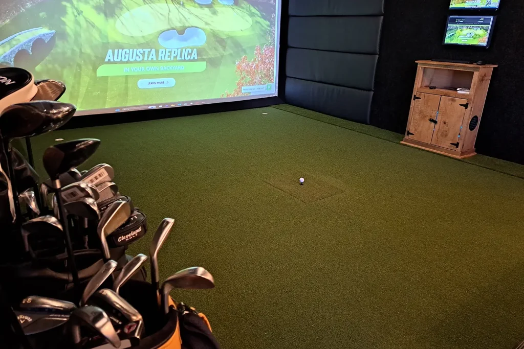SYNLawn golf simulator