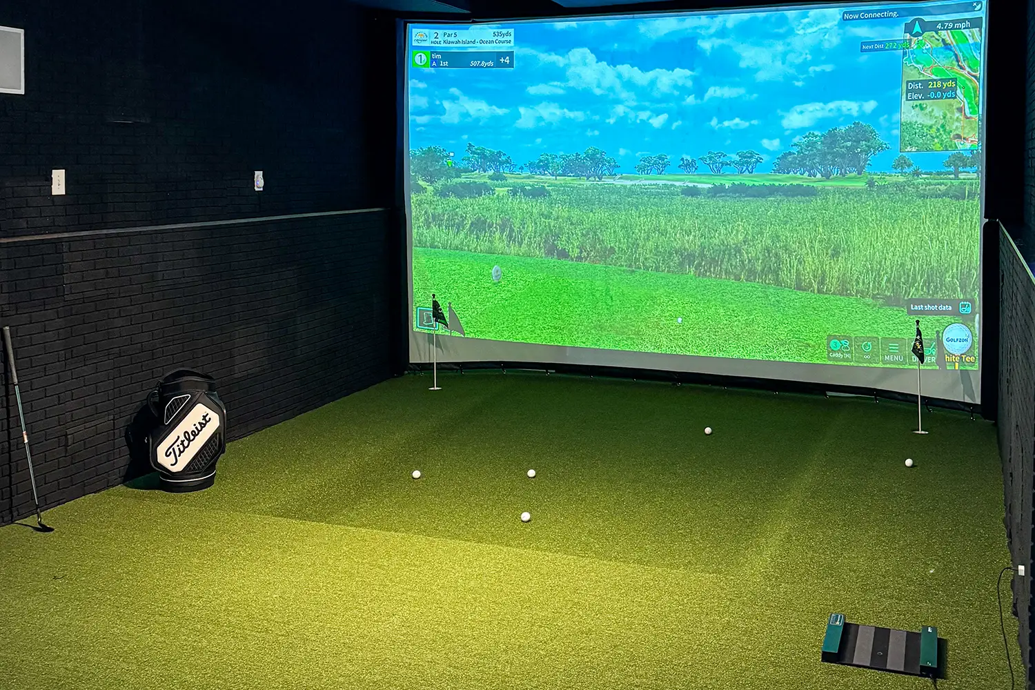 SYNLawn golf simulator