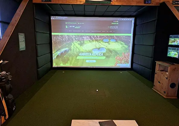 Golf simulators installed by SYNLAwn