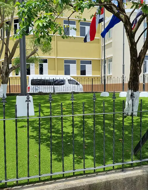 Artificial grass government building installation from SYNLawn