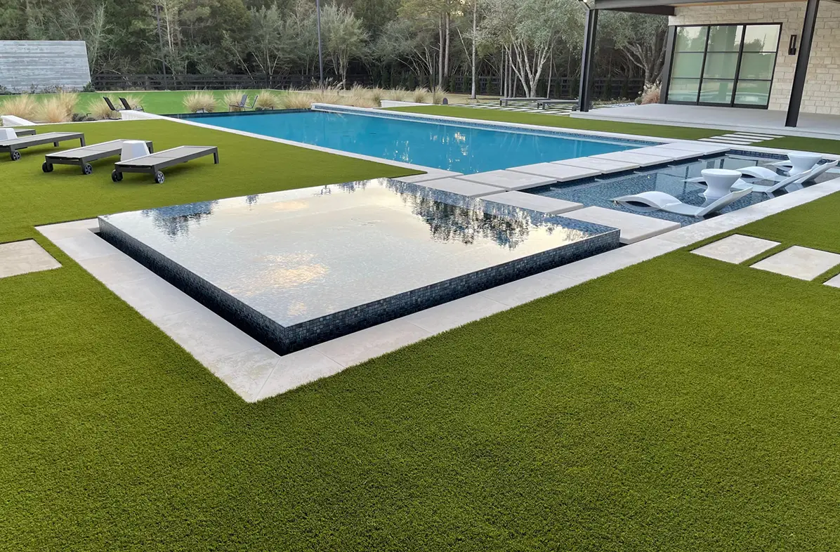 Artificial grass pool area installed by SYNLawn