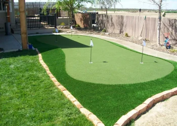 putting-green-gal-synlawnca-1